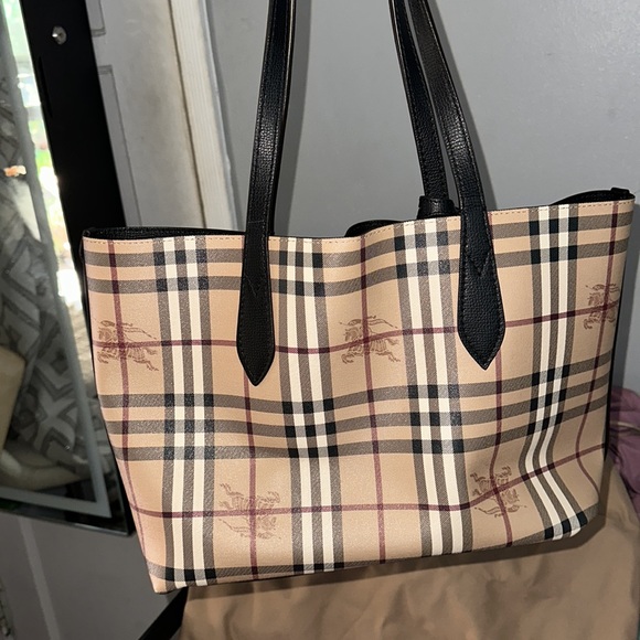 Reversible Haymarket Check Tote - Picture 4 of 16